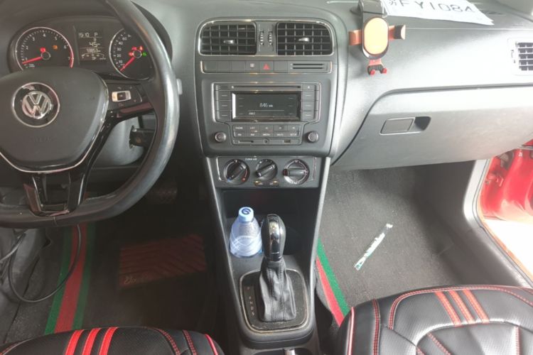 Volkswagen Polo 2017 #13 Volkswagen Polo 2017 car image #13