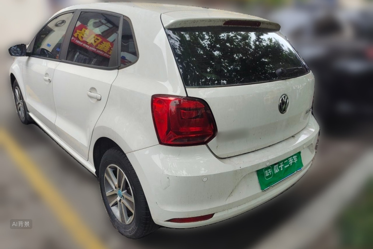 Volkswagen Polo 2016 car image #5