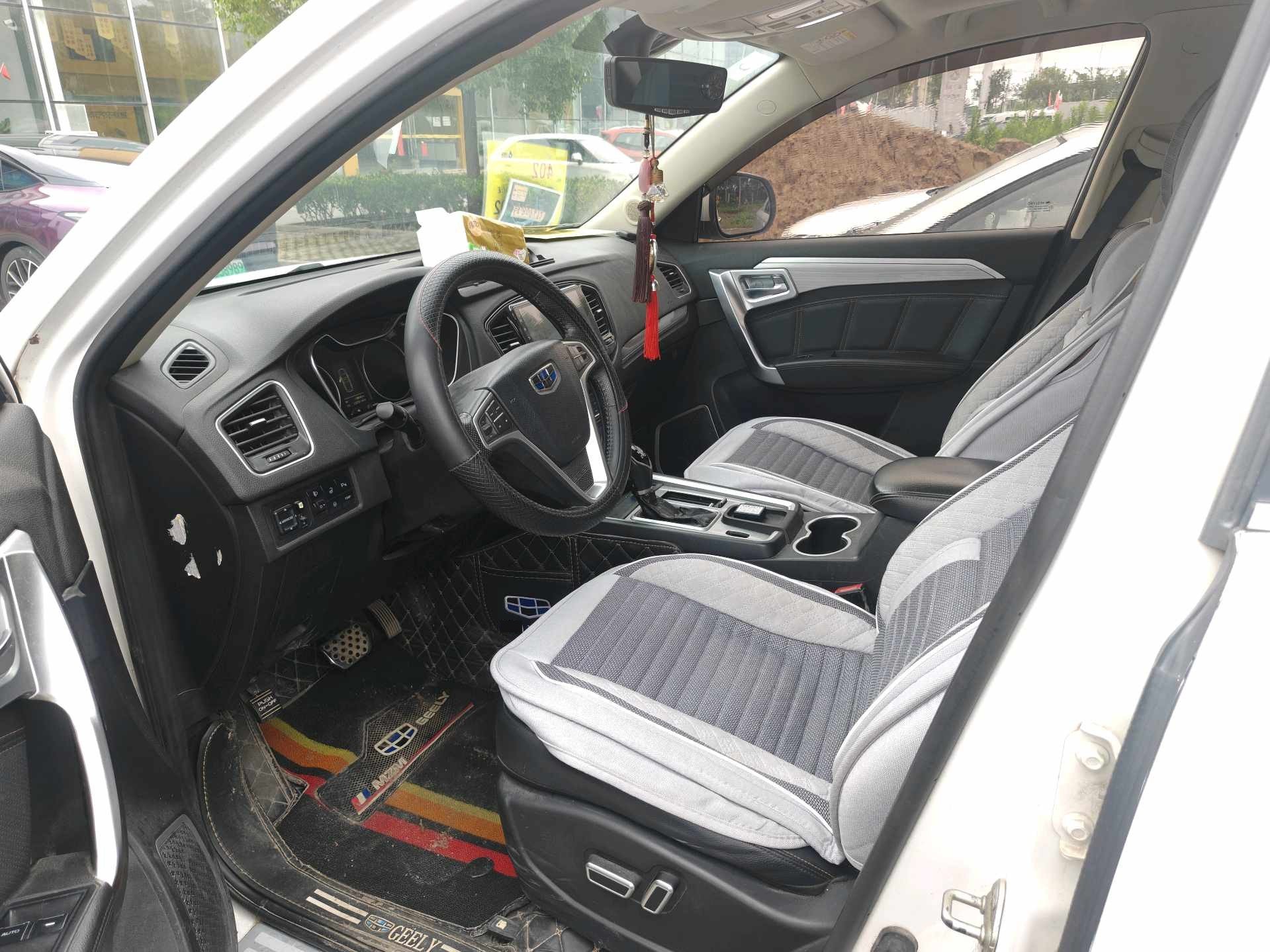 GEELY Vision X6 2018 car image #10