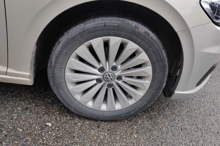 Volkswagen Lavida 2019 #6 Volkswagen Lavida 2019 car image #6