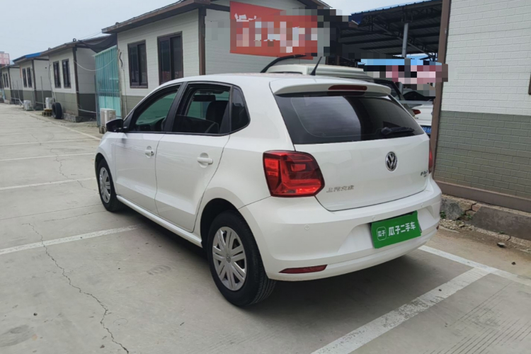Volkswagen Polo 2019 car image #5