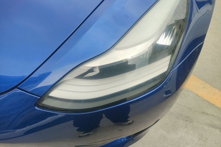 Tesla Model 3 2020 immagine di auto #23