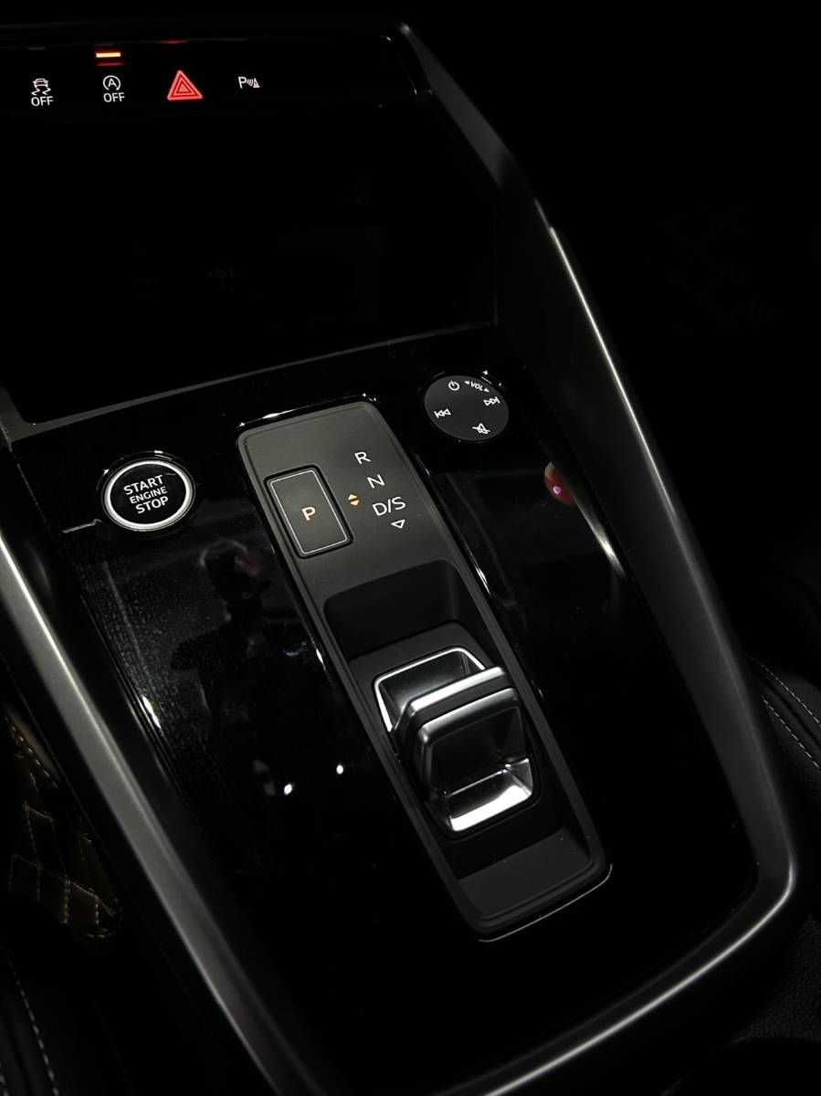 Audi A3 2023 car image #7