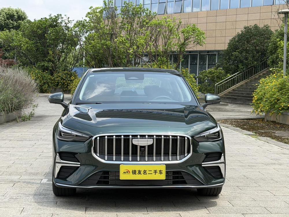GEELY Emgrand 2025 car image #2
