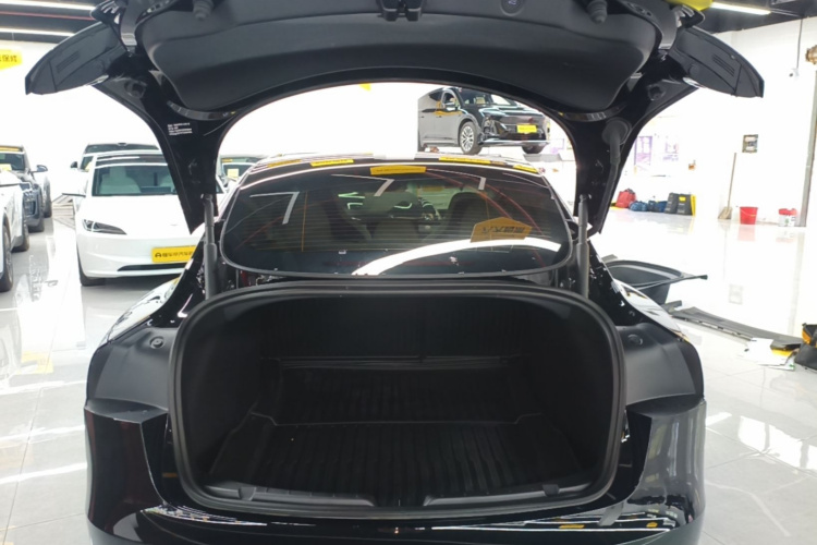 Tesla Model 3 2026 #19 Tesla Model 3 2026 car image #19