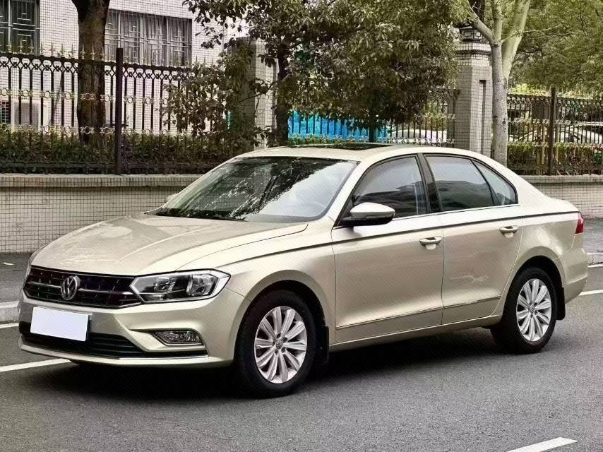 Volkswagen Bora 2017 car image 
