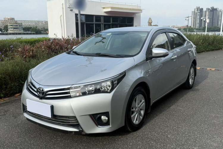 Toyota Corolla 2017 #2 Toyota Corolla 2017 car image #2