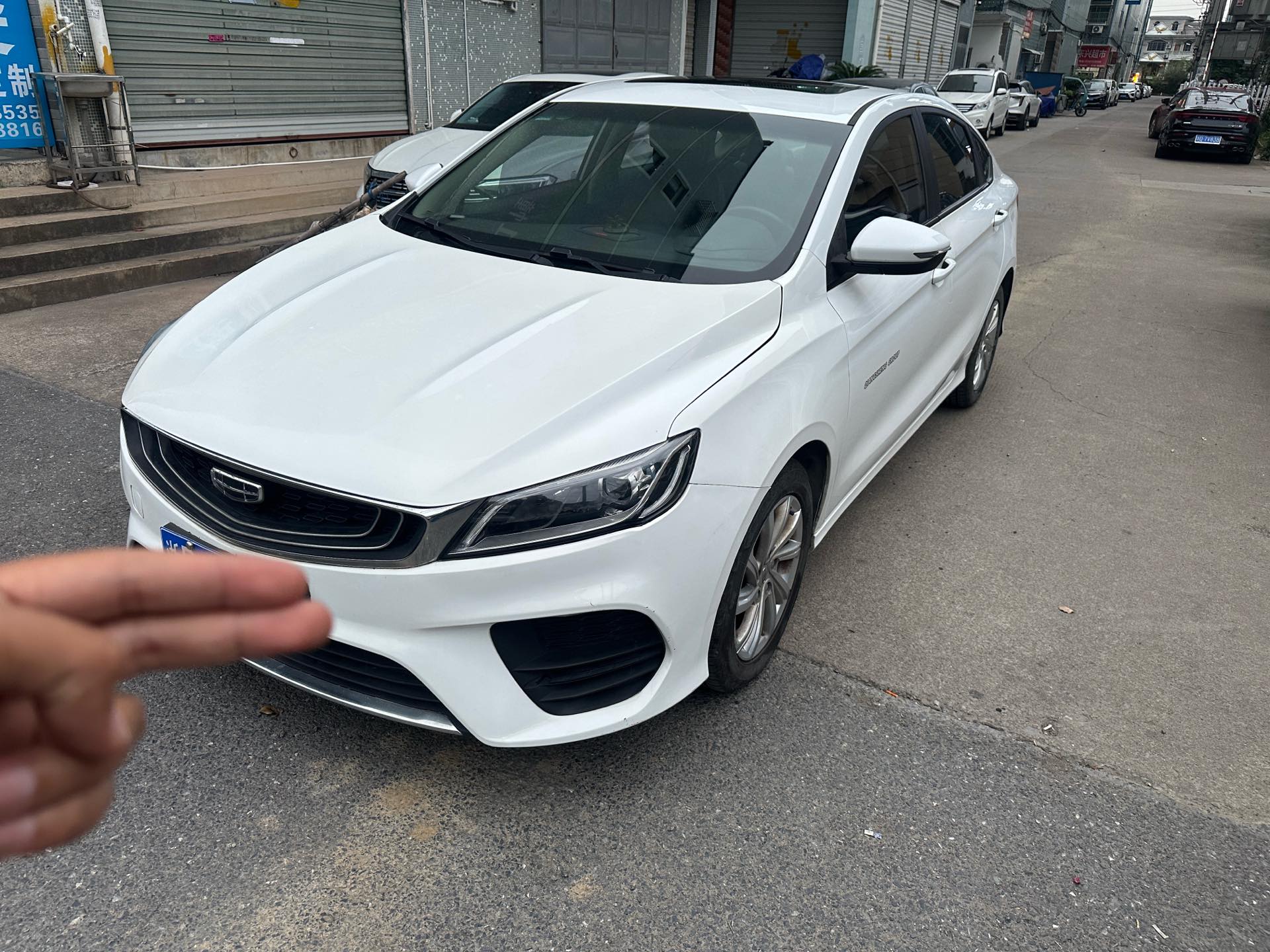 GEELY Binray 2020 car image 