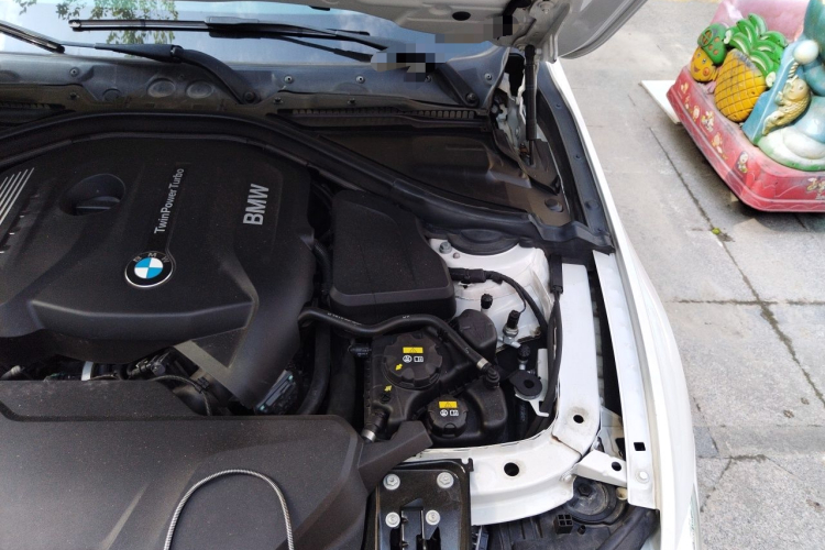 BMW 3 Series 2018 #23 BMW 3 Series 2018 car image #23