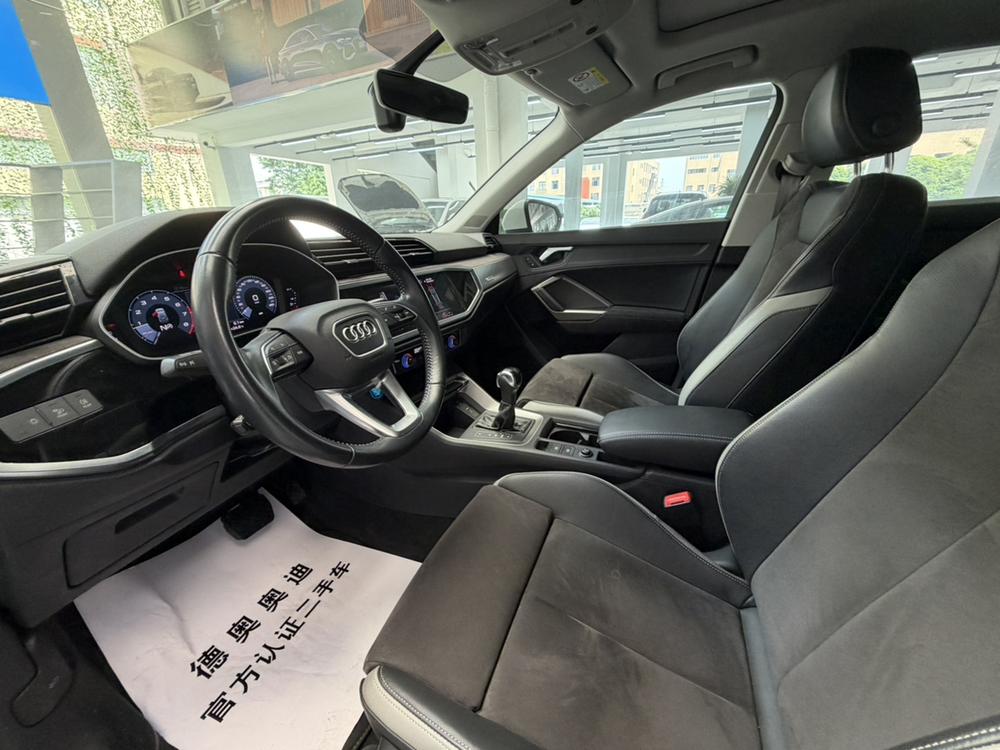Audi Q3 2019 #9 Audi Q3 2019 car image #9