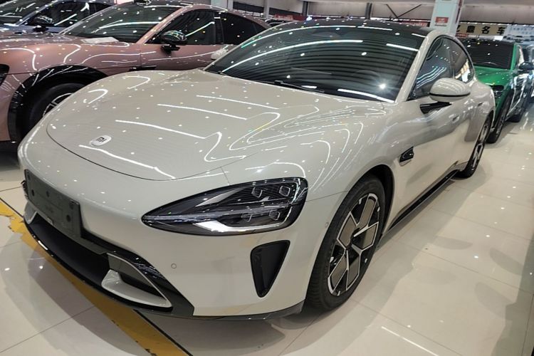 MI SU7 2024 car image #2