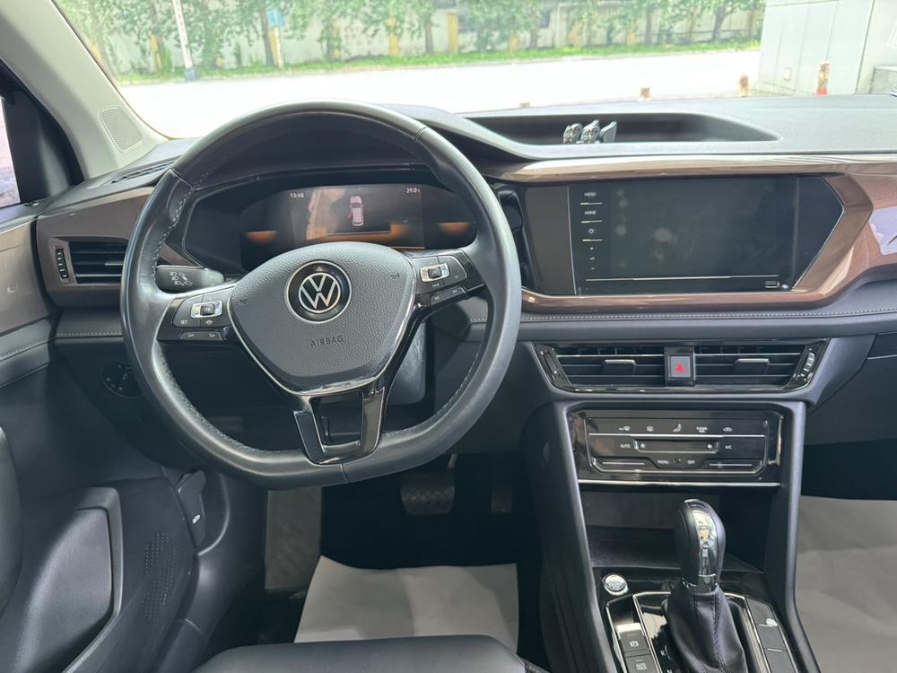 Volkswagen Tharu 2022 #17 Volkswagen Tharu 2022 car image #17
