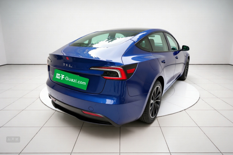 Tesla Model 3 2026 car image #7