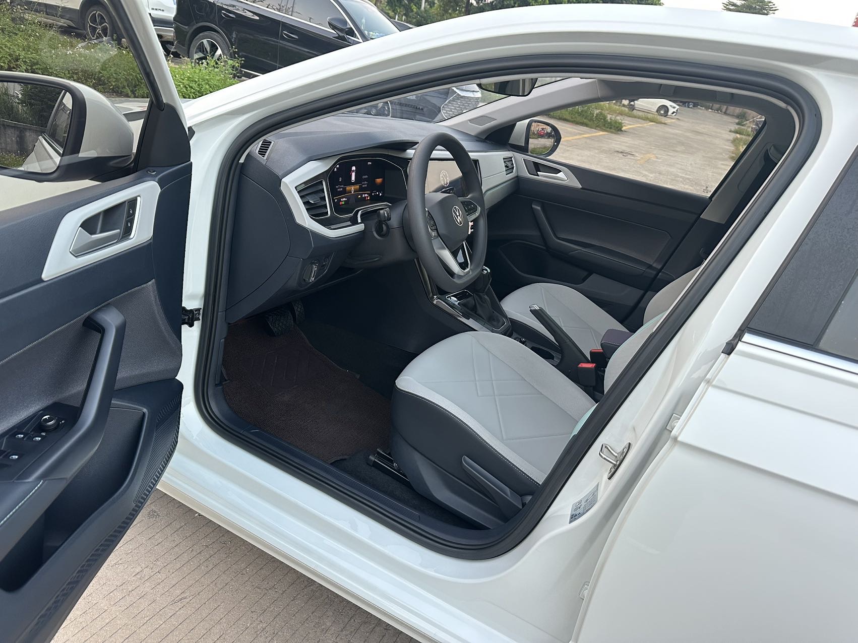 Volkswagen Lavida 2024 car image #7