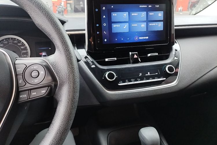 Toyota Corolla 2021 car image #13