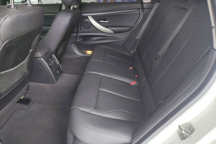 BMW 3 Series GT 2017 #13 BMW 3 Series GT 2017 car image #13