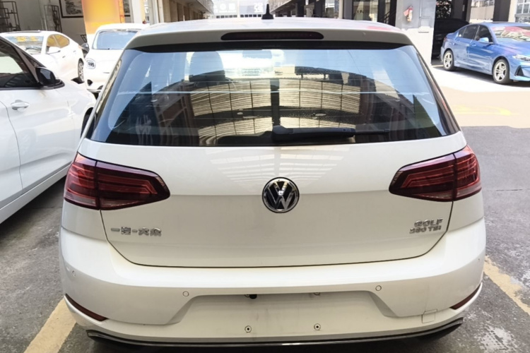 Volkswagen Golf 2019 #6 Volkswagen Golf 2019 car image #6
