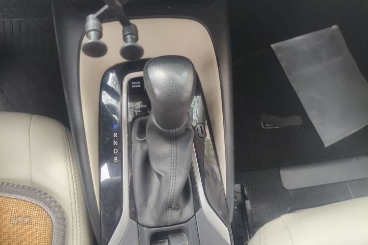 Toyota Corolla 2019 #16 Toyota Corolla 2019 car image #16