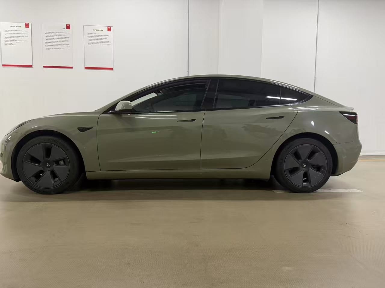 Tesla Model 3 2021 #3 Tesla Model 3 2021 car image #3