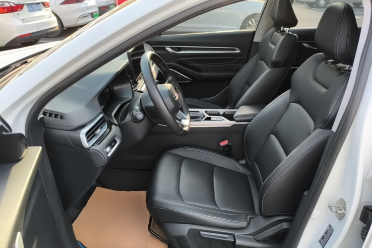 GEELY Emgrand 2024 #19 GEELY Emgrand 2024 car image #19