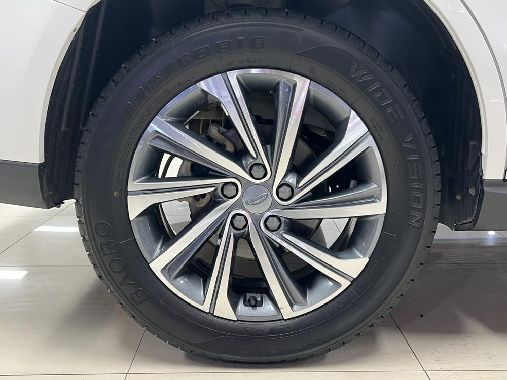 GEELY Vision X6 2022 car image #10