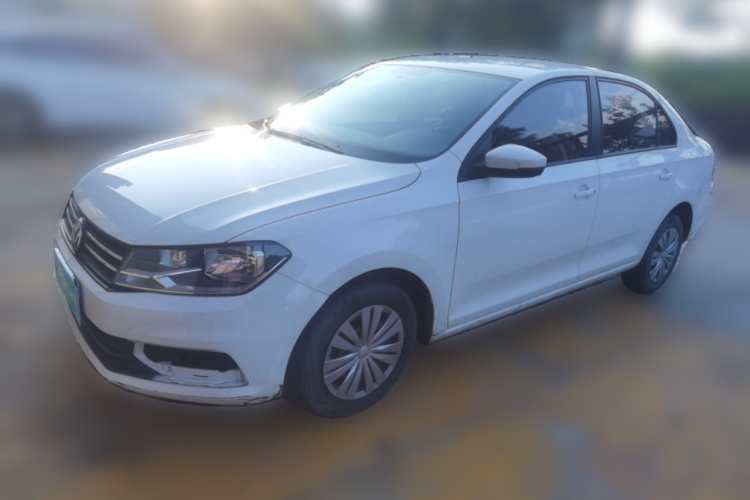Volkswagen Santana 2019 car image #2