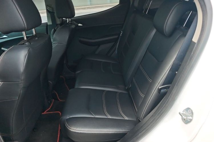 BYD Yuan New Energy 2019 #14 BYD Yuan New Energy 2019 car image #14
