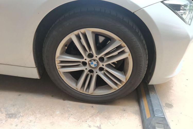 BMW 3 Series 2016 #9 BMW 3 Series 2016 car image #9