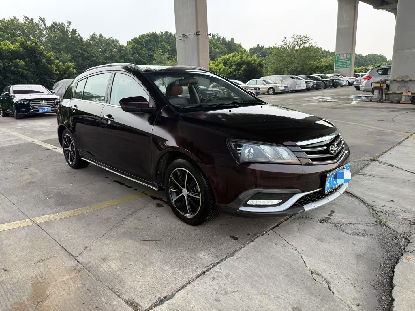 GEELY Emgrand 2016 #3 GEELY Emgrand 2016 car image #3