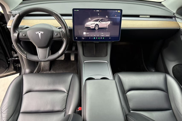 Tesla Model Y 2022 #9 Tesla Model Y 2022 car image #9