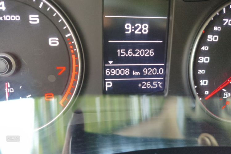 Audi Q3 2017 immagine di auto #14