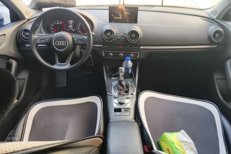 Audi A3 2019 car image #11