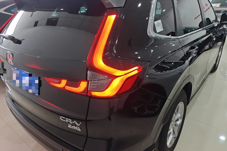 Honda CR-V 2025 #8 Honda CR-V 2025 car image #8