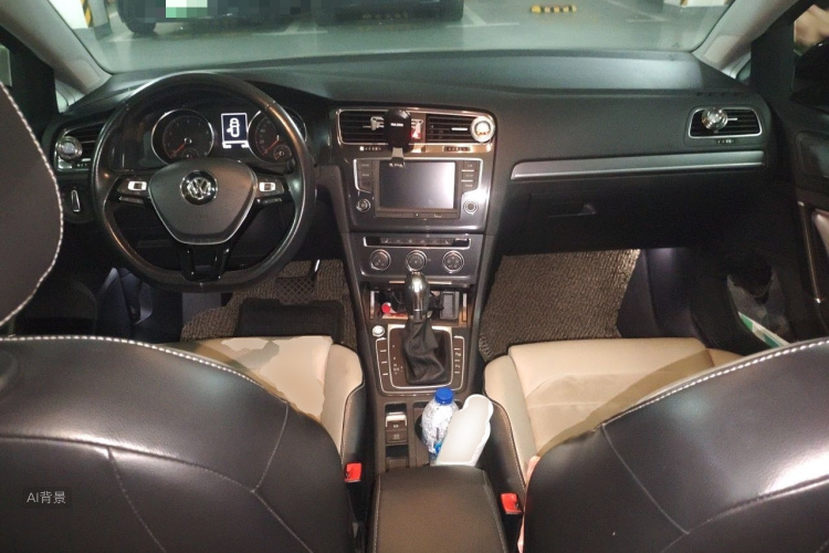 Volkswagen Golf 2017 car image #11