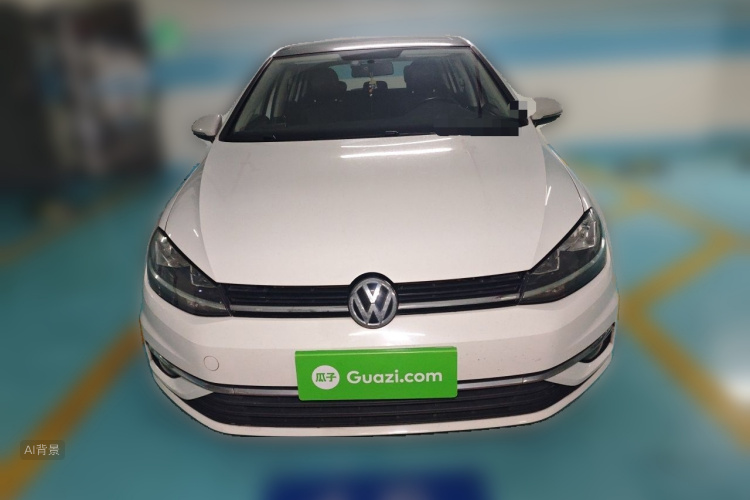 Volkswagen Golf 2020 car image #3