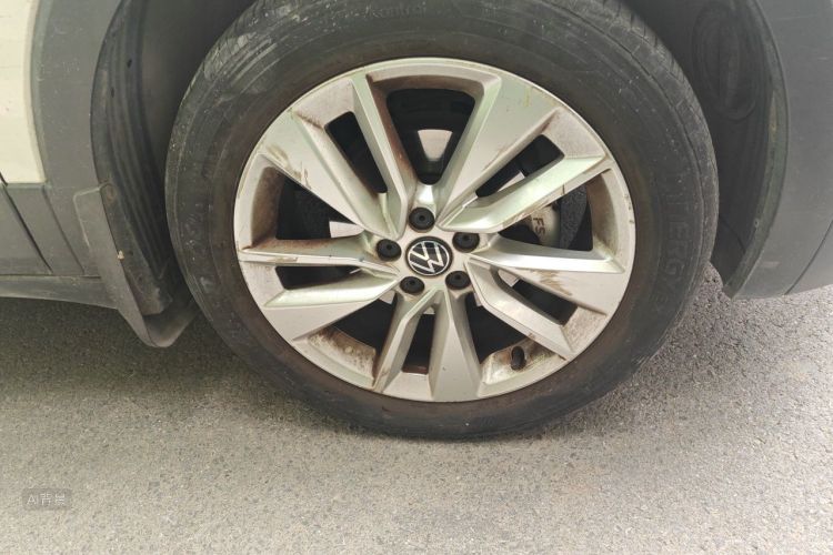 Volkswagen T-Cross 2022 car image #9
