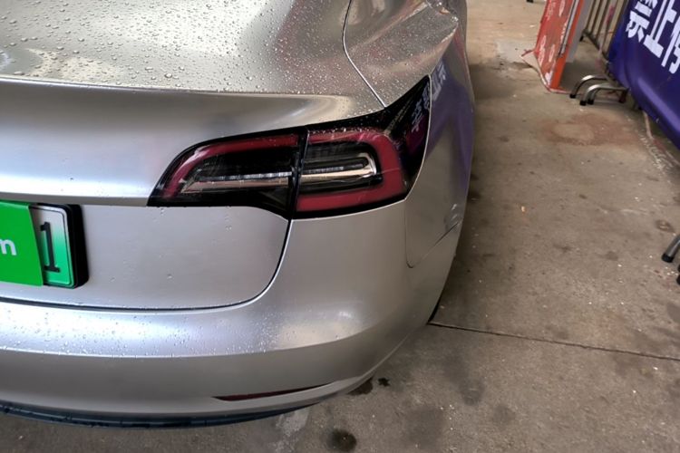 Tesla Model 3 2020 immagine di auto #8