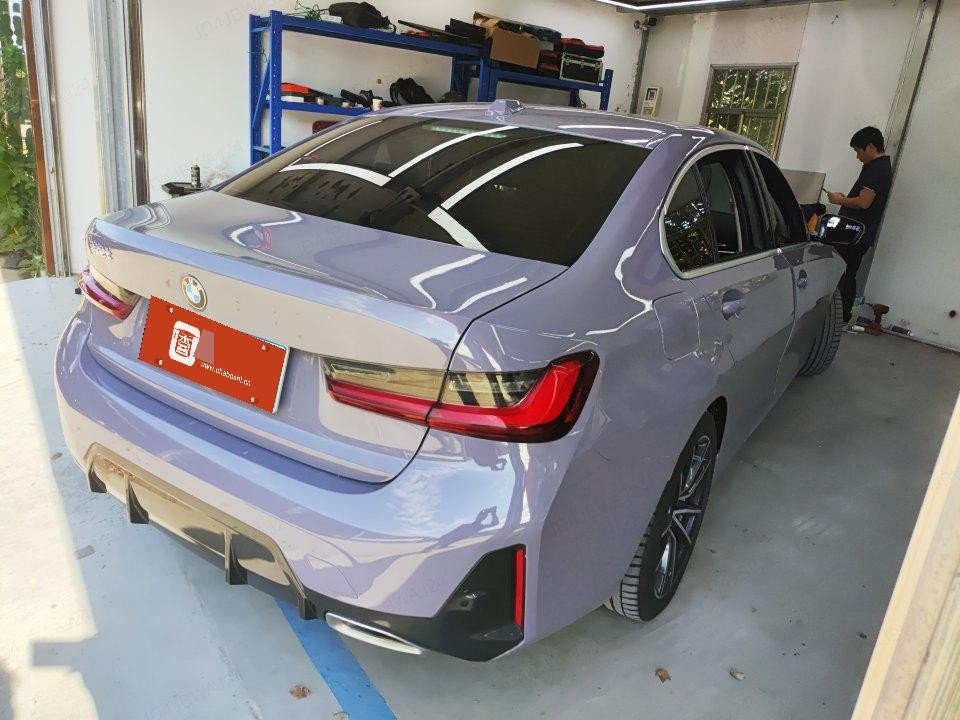 BMW 3 Series 2023 car image #3
