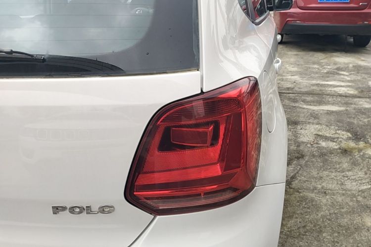 Volkswagen Polo 2014 #8 Volkswagen Polo 2014 car image #8