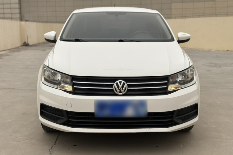 Volkswagen Santana 2022 car image #7