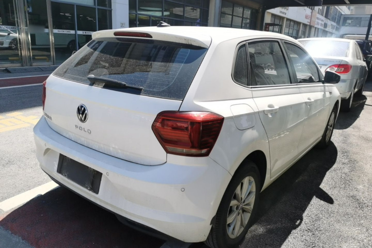 Volkswagen Polo 2022 car image #7