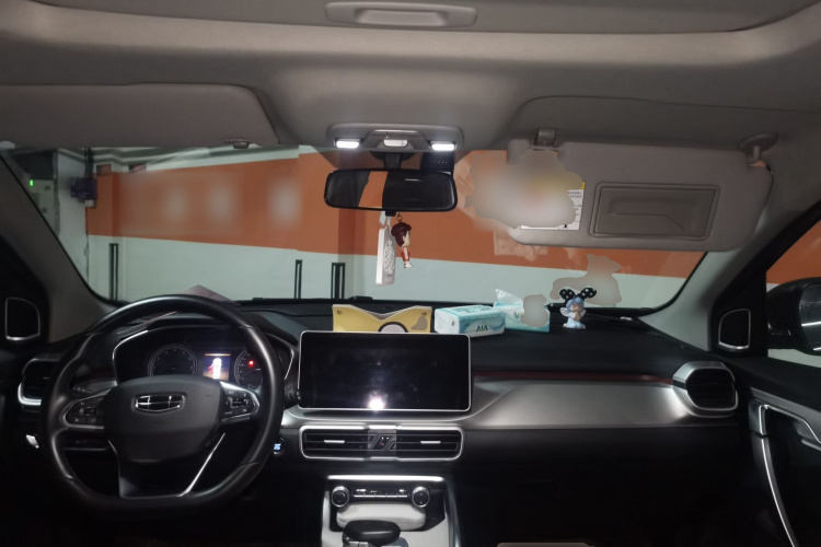 GEELY Coolray 2022 car image #7