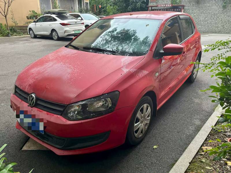 Volkswagen Polo 2013 car image #2