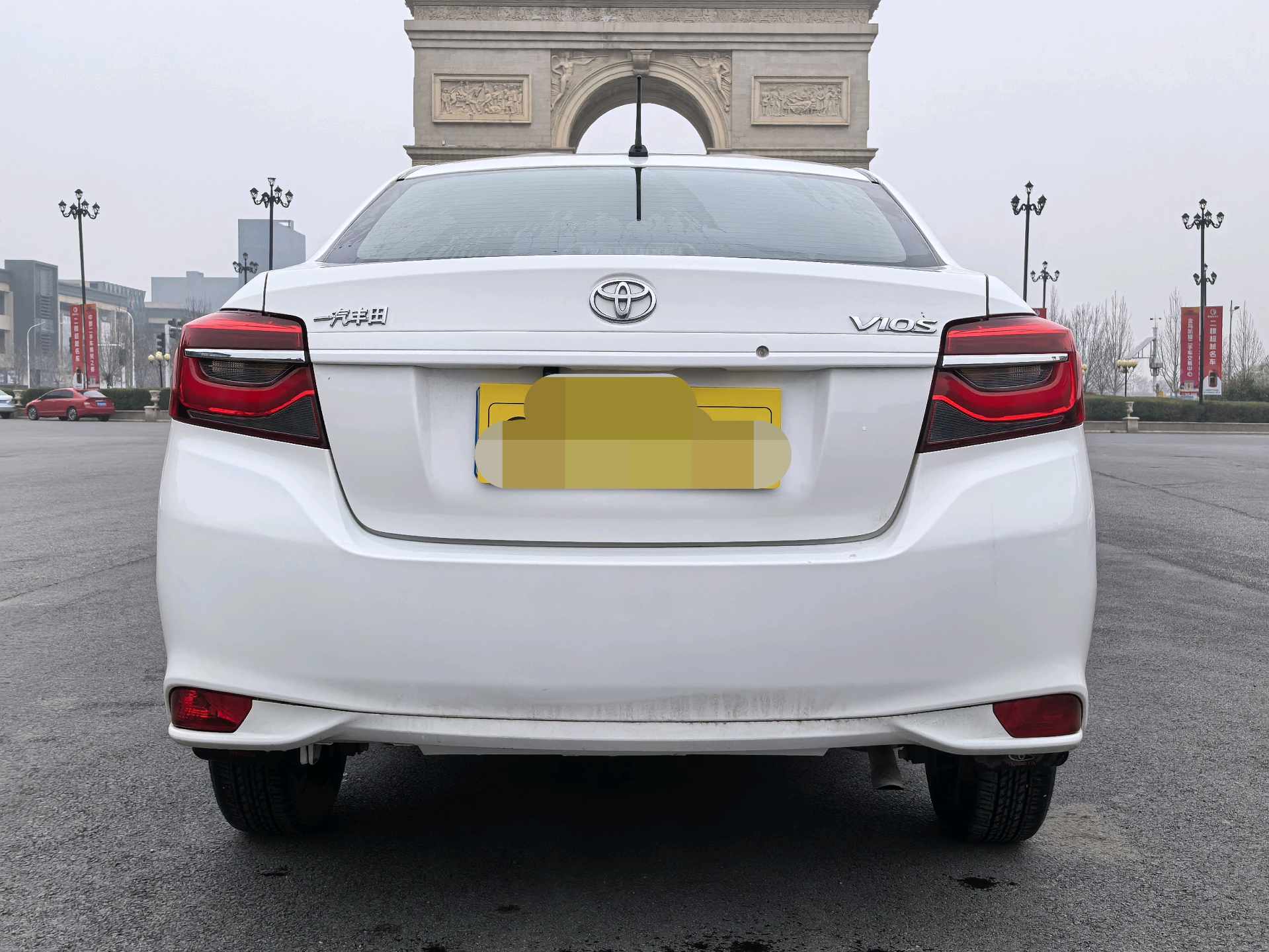 Toyota Vios 2022 imagen de coche #8