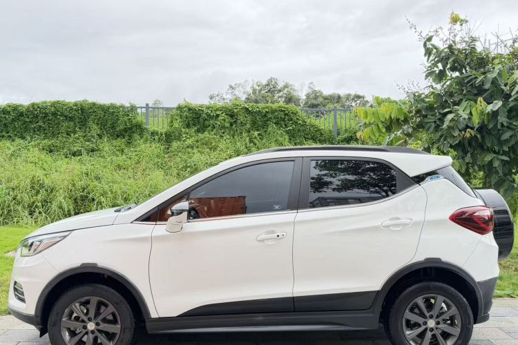 BYD Yuan New Energy 2019 #5 BYD Yuan New Energy 2019 car image #5