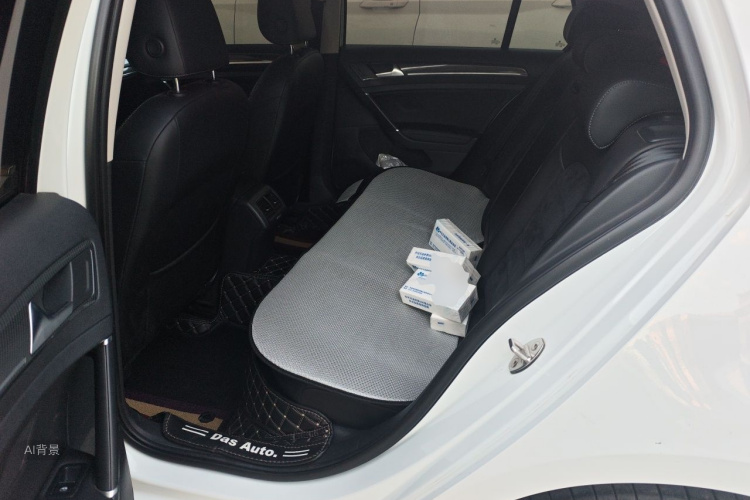 Volkswagen Golf 2018 #19 Volkswagen Golf 2018 car image #19