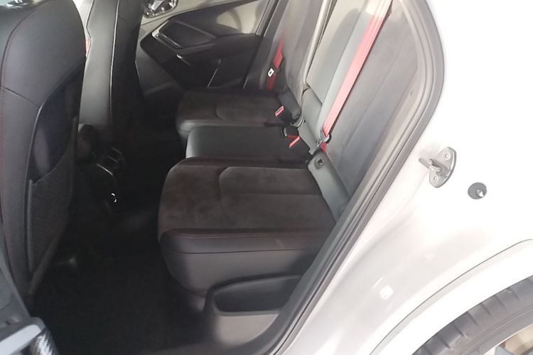 Audi Q3 2023 car image #17