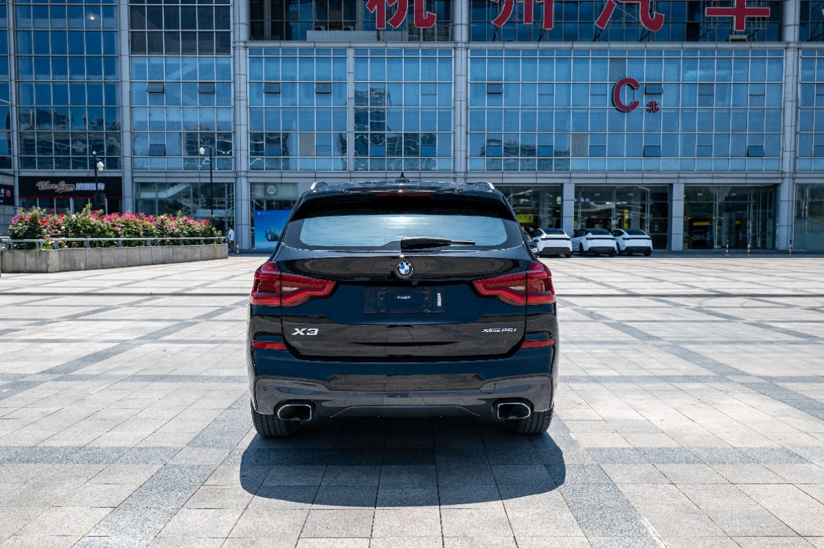 BMW X3 2020 car image #8