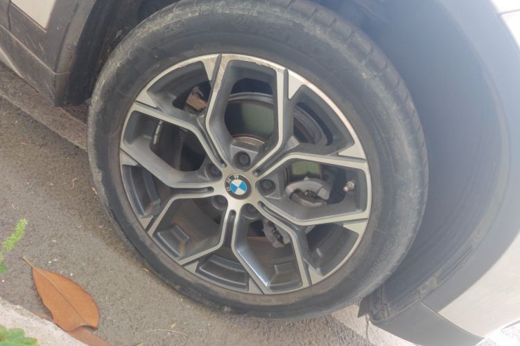 BMW X1 2020 car image #6