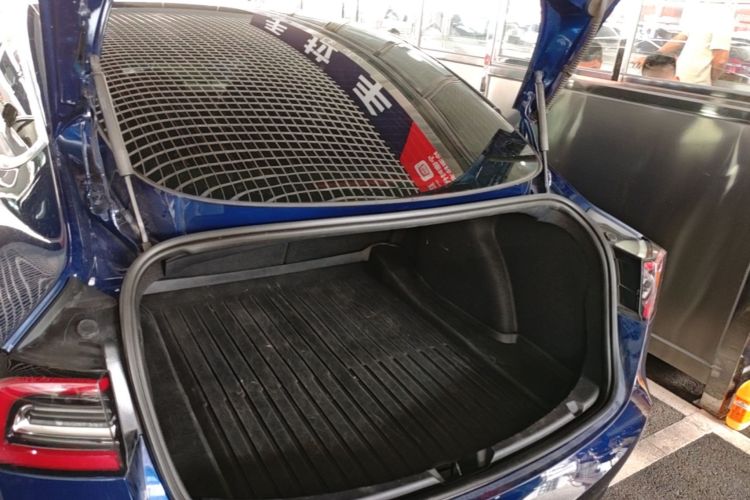 Tesla Model 3 2020 #21 Tesla Model 3 2020 car image #21